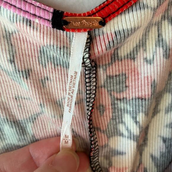 Free People Women's NWT Fit and Flare Floral Knee Length Dress Size M Flowy - Picture 3 of 7